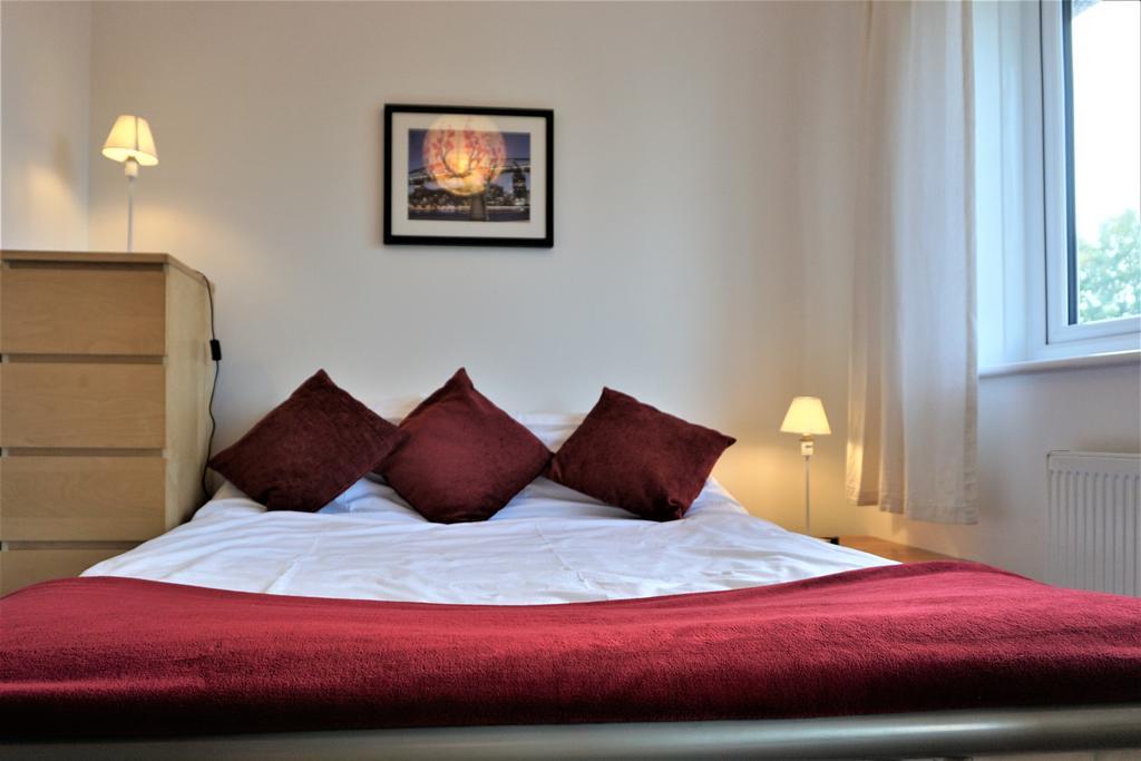 The Worthys Apartment Bristol Bagian luar foto