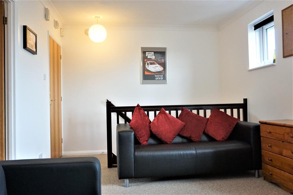 The Worthys Apartment Bristol Bagian luar foto